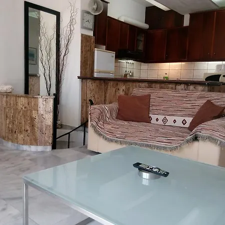 Live Your Myth In Apartment Kavala
